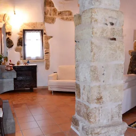 Su Montiju De Sa Falada Manna *