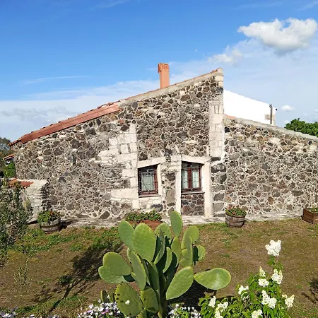 Apartment Su Montiju De Sa Falada Manna Cheremule