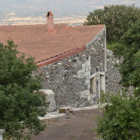 アパート Su Montiju De Sa Falada Manna