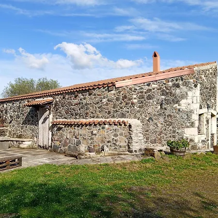 Su Montiju De Sa Falada Manna Apartment *